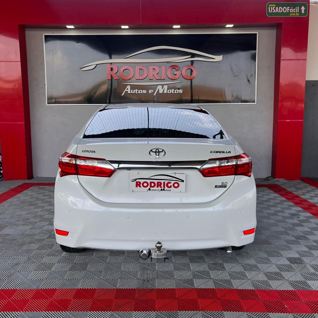 Toyota Corolla Altis 2.0 Automático Flex 2015/2016 — foto 5 de 12