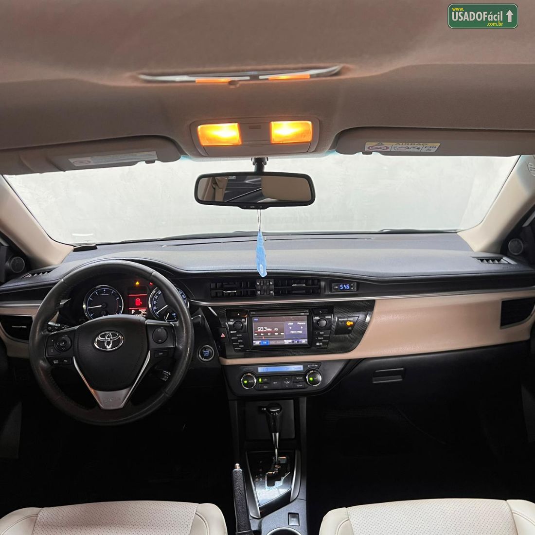 Toyota Corolla Altis 2.0 Automático Flex 2015/2016 — foto 7 de 12