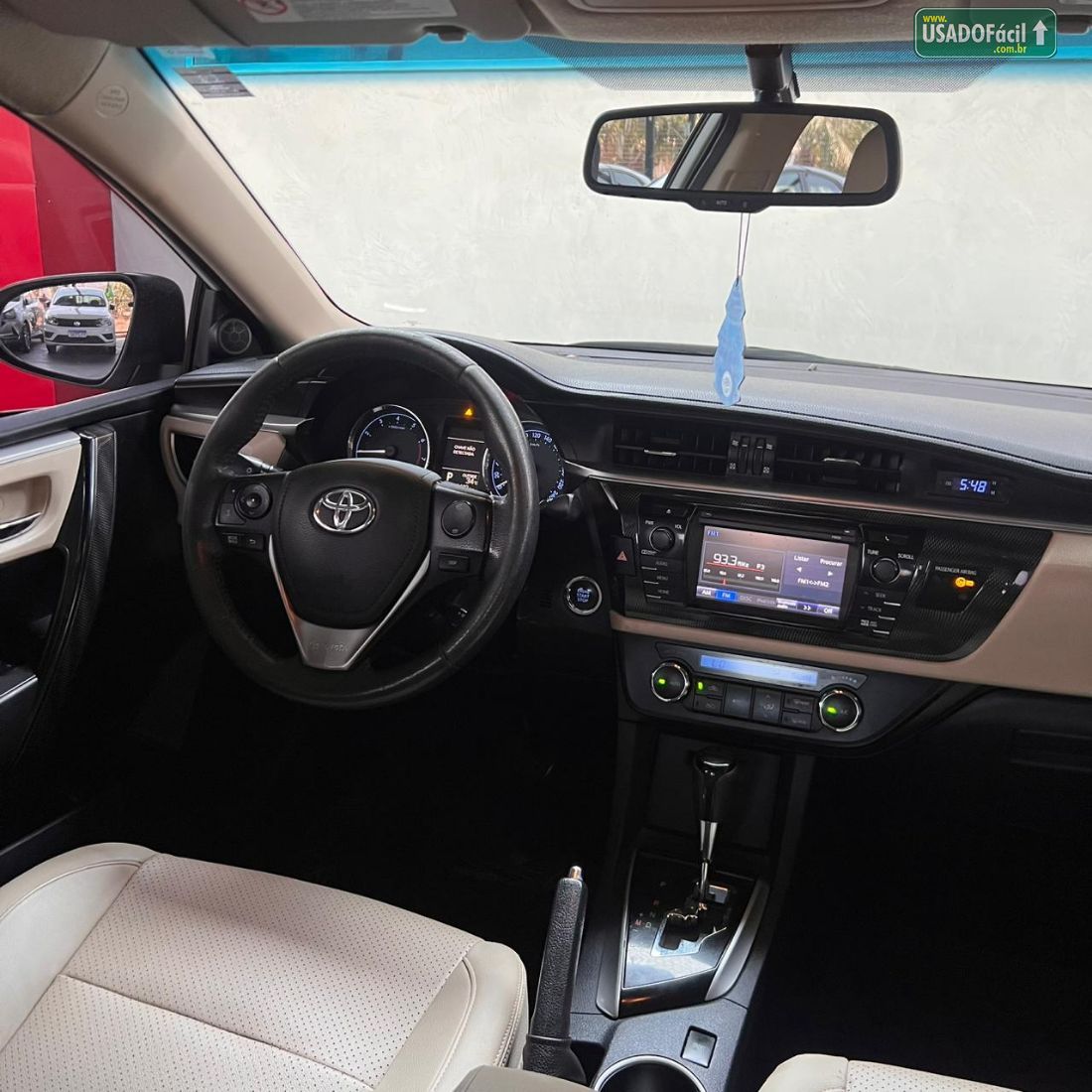 Toyota Corolla Altis 2.0 Automático Flex 2015/2016 — foto 8 de 12