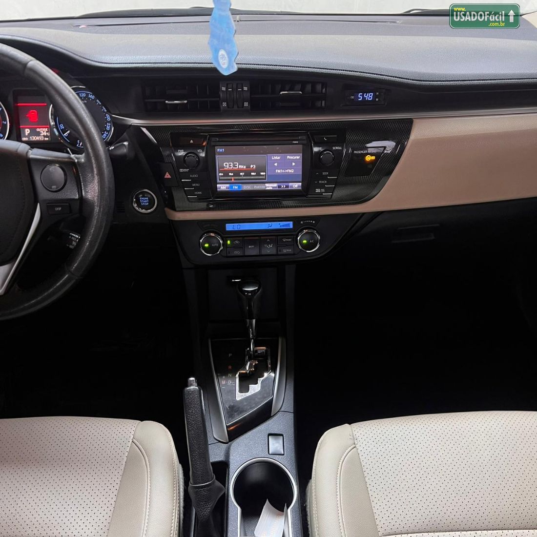 Toyota Corolla Altis 2.0 Automático Flex 2015/2016 — foto 9 de 12
