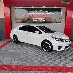 Corolla Altis 2.0 Automático Flex 2015/2016 em Cuiabá - MT