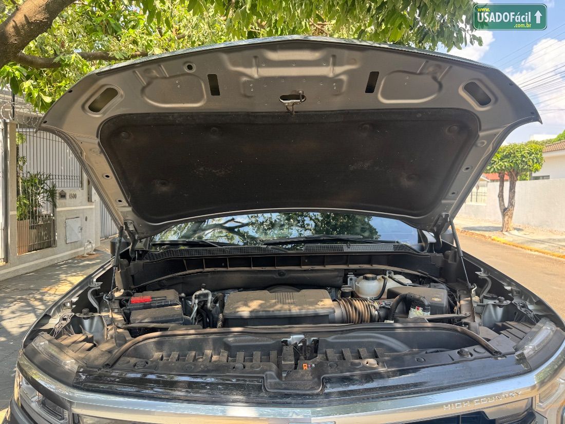 CHEVROLET/GM Silverado High Country 5.3 V8 AWD Automático 2024/2025 — foto 8 de 30