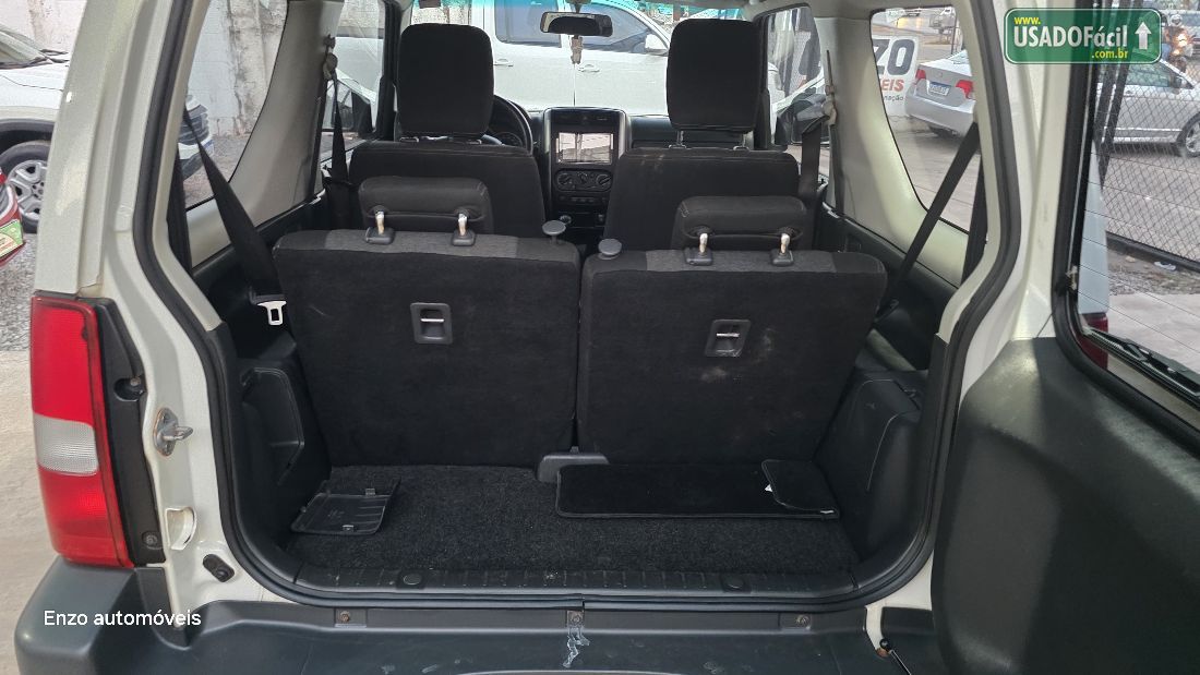 SUZUKI Jimny 4ALL 4x4 1.3 16V 2021/2022 — foto 11 de 19