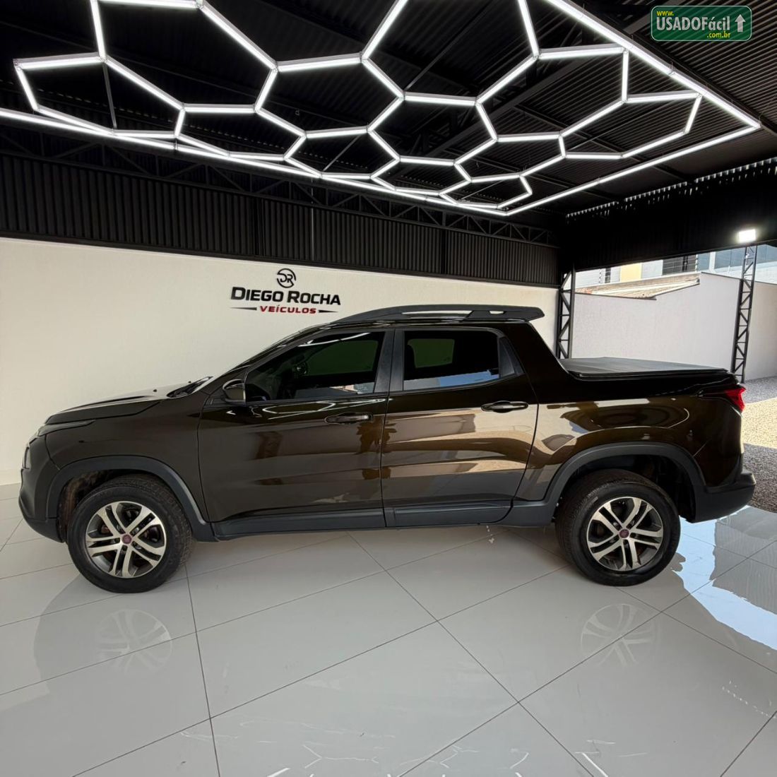 Fiat Toro Freedom 2.4 Automático Flex 2016/2017 — foto 7 de 15