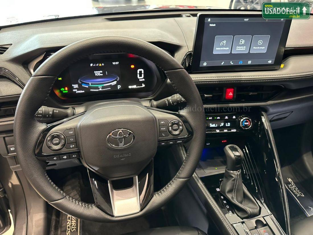 TOYOTA YARIS CROSS 1.5 XRX automático híbrido 2026/2026 — foto 13 de 17