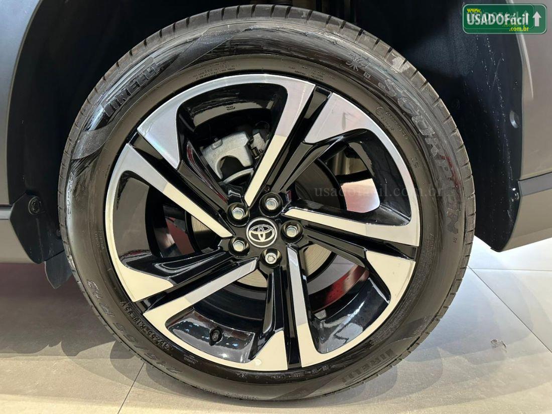 TOYOTA YARIS CROSS 1.5 XRX automático híbrido 2026/2026 — foto 17 de 17