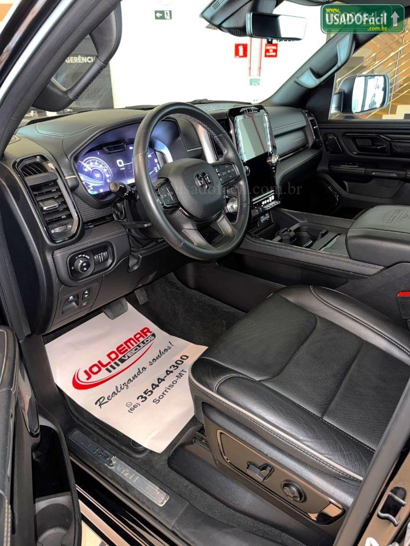 RAM Ram 1500 Limited CD 5.7 4x4 Automático 2023/2023 — foto 5 de 10