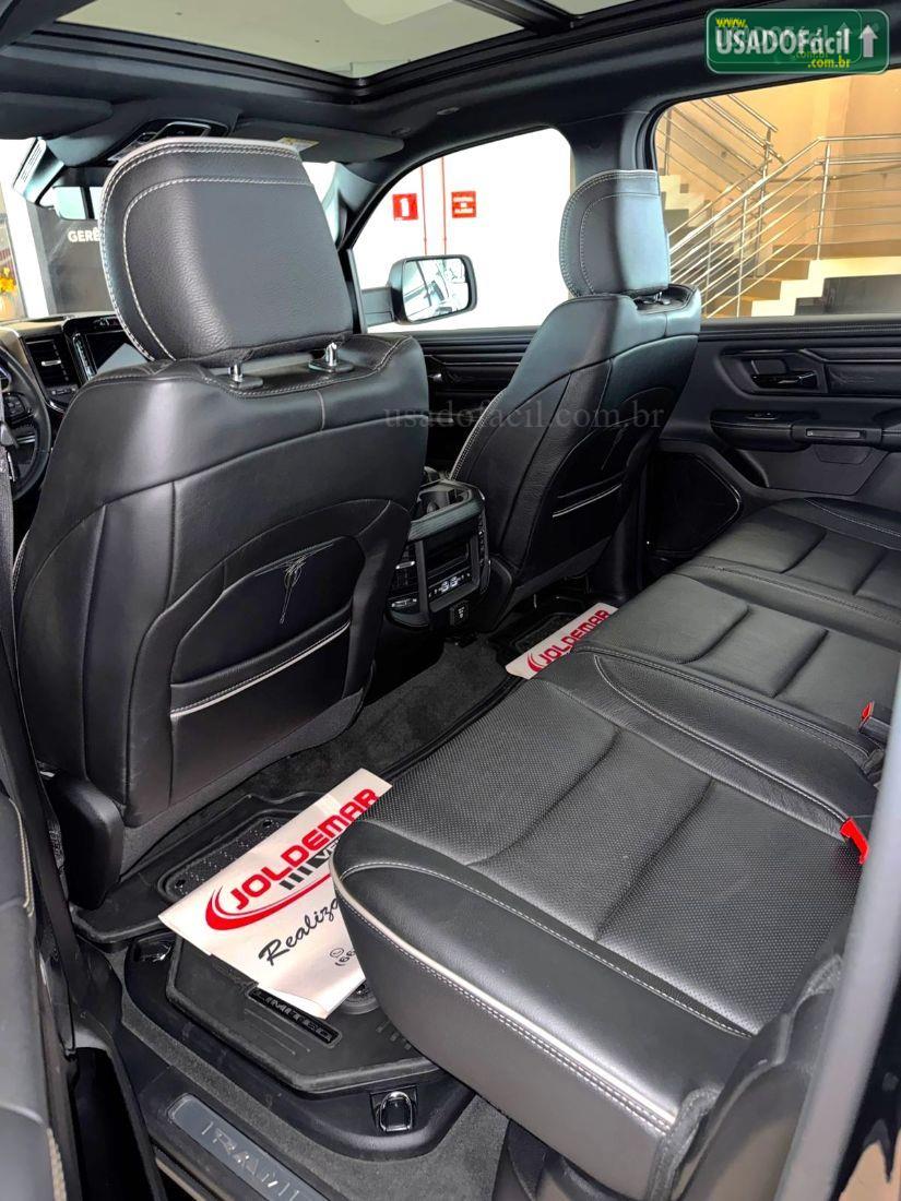 RAM Ram 1500 Limited CD 5.7 4x4 Automático 2023/2023 — foto 6 de 10