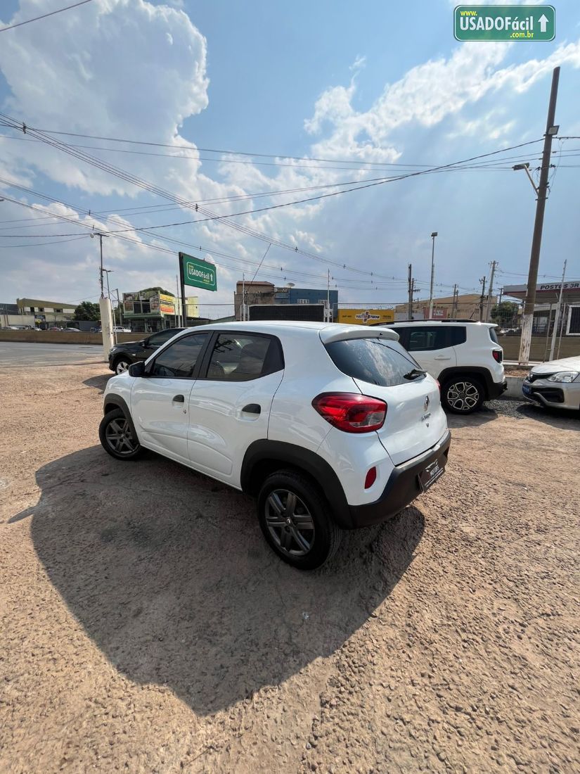 Renault Kwid Zen 1.0 Mecânico Flex 2022/2023 — foto 4 de 9