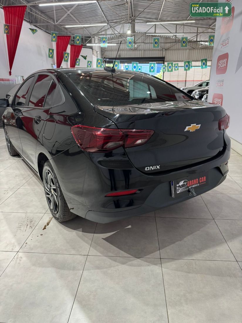 CHEVROLET/GM Onix Sedan Plus LT 1.0 Mecânico Flex 2024/2025 — foto 3 de 8