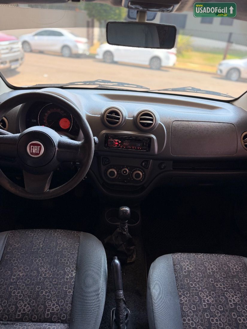 Fiat Uno Vivace Celebration 1.0 EVO Fire Flex 5P 2011/2012 — foto 9 de 14