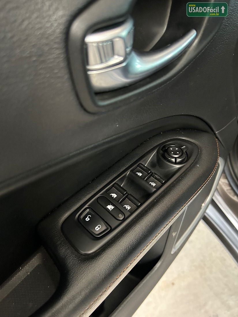 Jeep Compass Longitude 2.0 4x2 Automático Flex 2018/2018 — foto 20 de 24