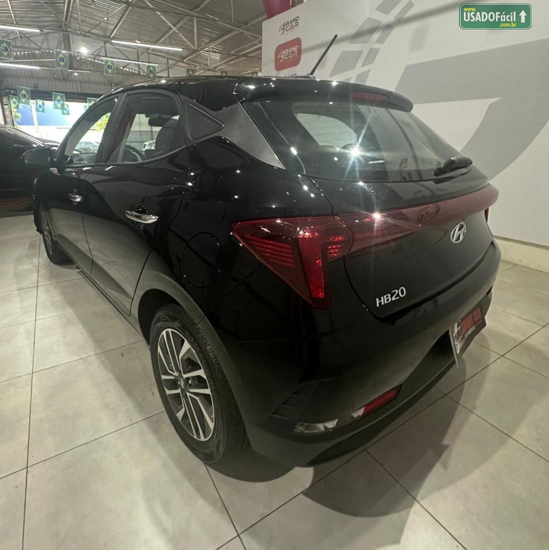 Hyundai HB20 Hatch Limited Plus 1.0 Mecânico Flex 2024/2025 — foto 3 de 8