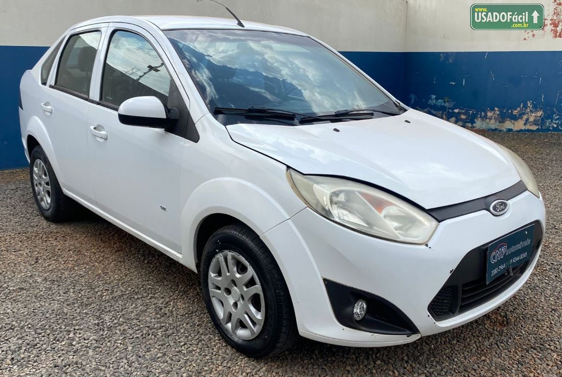Ford Fiesta Sedan 1.6 Mecânico Flex 2013/2014 — foto 3 de 14