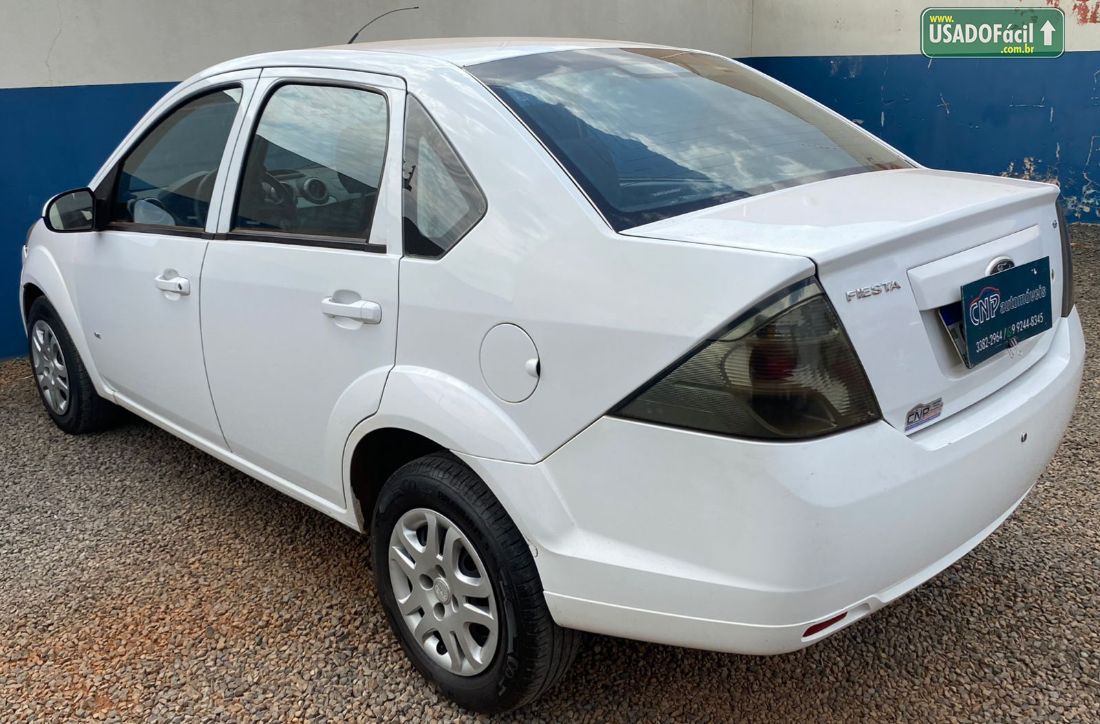 Ford Fiesta Sedan 1.6 Mecânico Flex 2013/2014 — foto 4 de 14