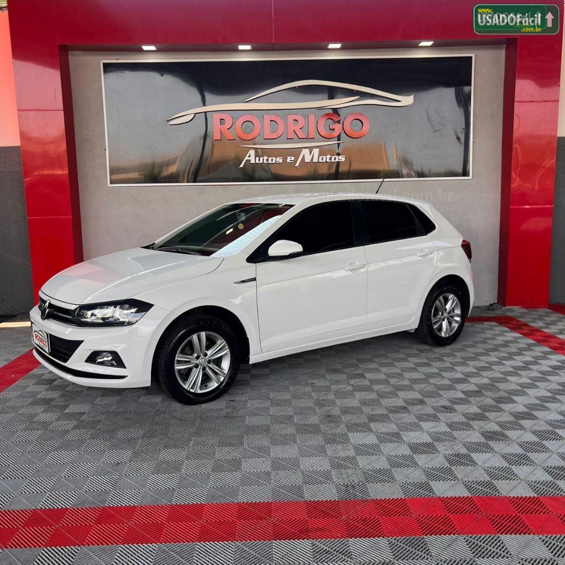 VOLKSWAGEN Polo Comfortline 1.0 200 TSI Automático Flex 2018/2019 — foto 3 de 12