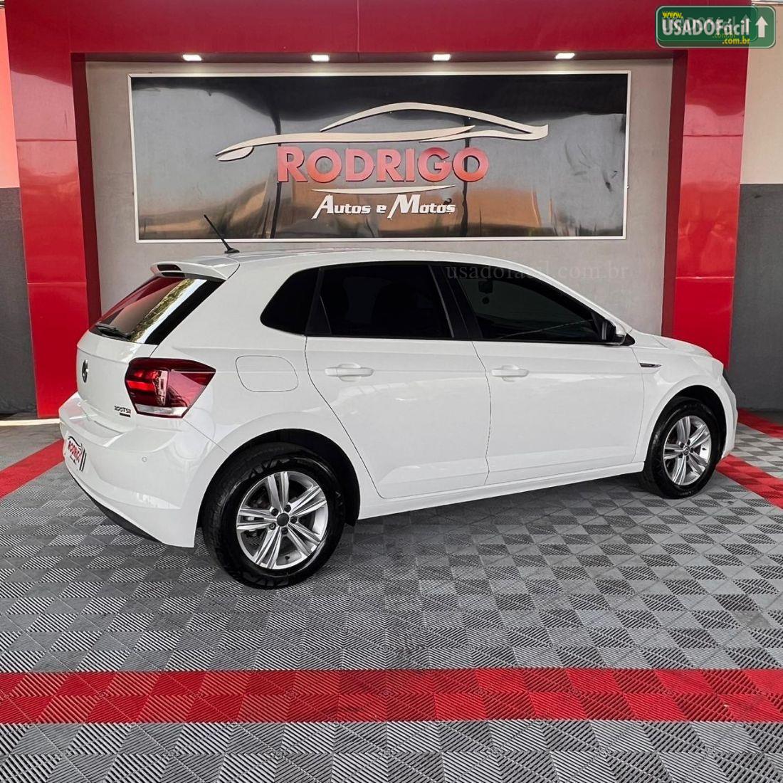 VOLKSWAGEN Polo Comfortline 1.0 200 TSI Automático Flex 2018/2019 — foto 4 de 12