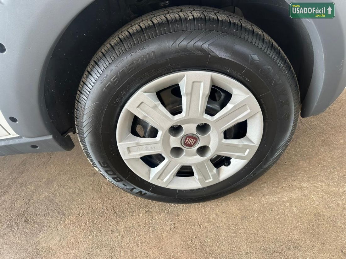Fiat Strada Trekking CE 1.6 Flex 2013/2013 — foto 10 de 10