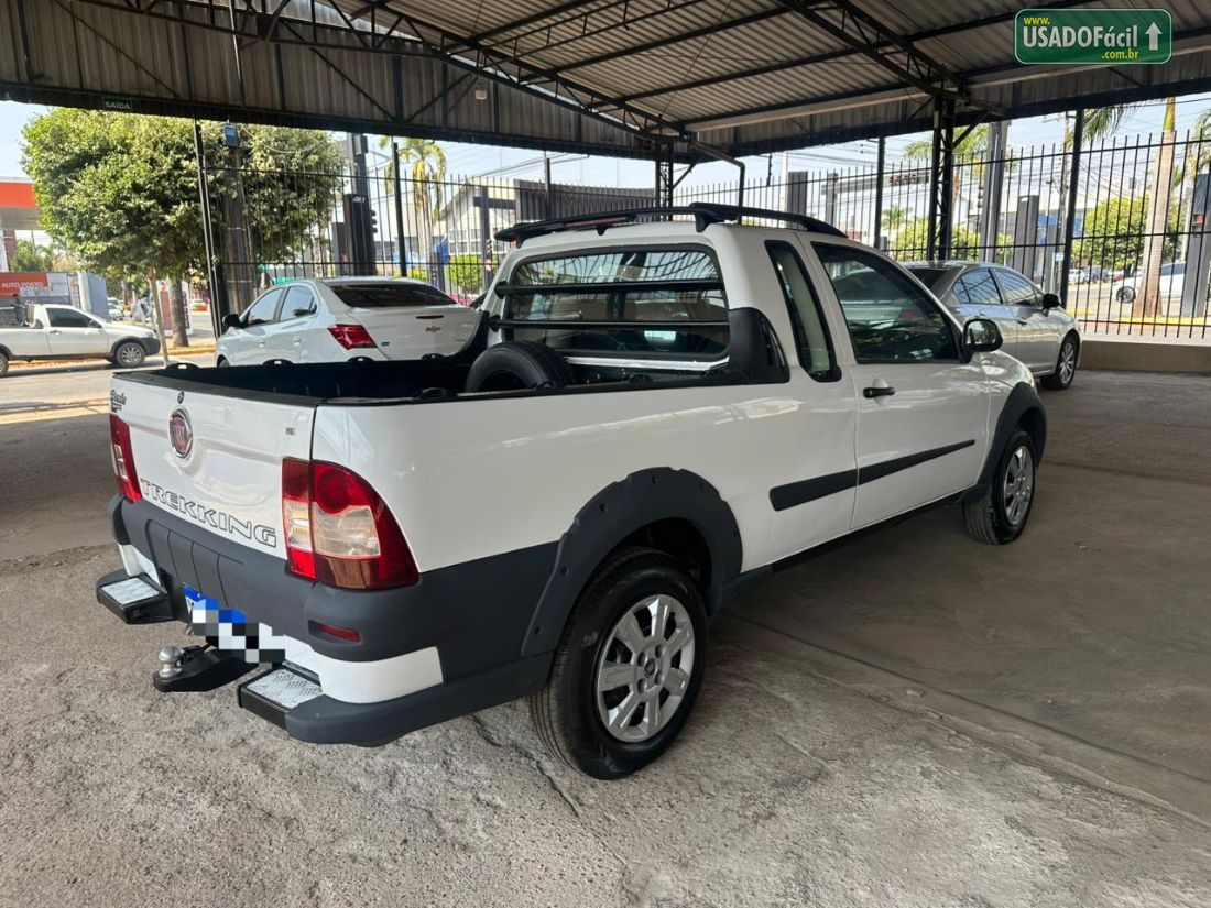 Fiat Strada Trekking CE 1.6 Flex 2013/2013 — foto 5 de 10