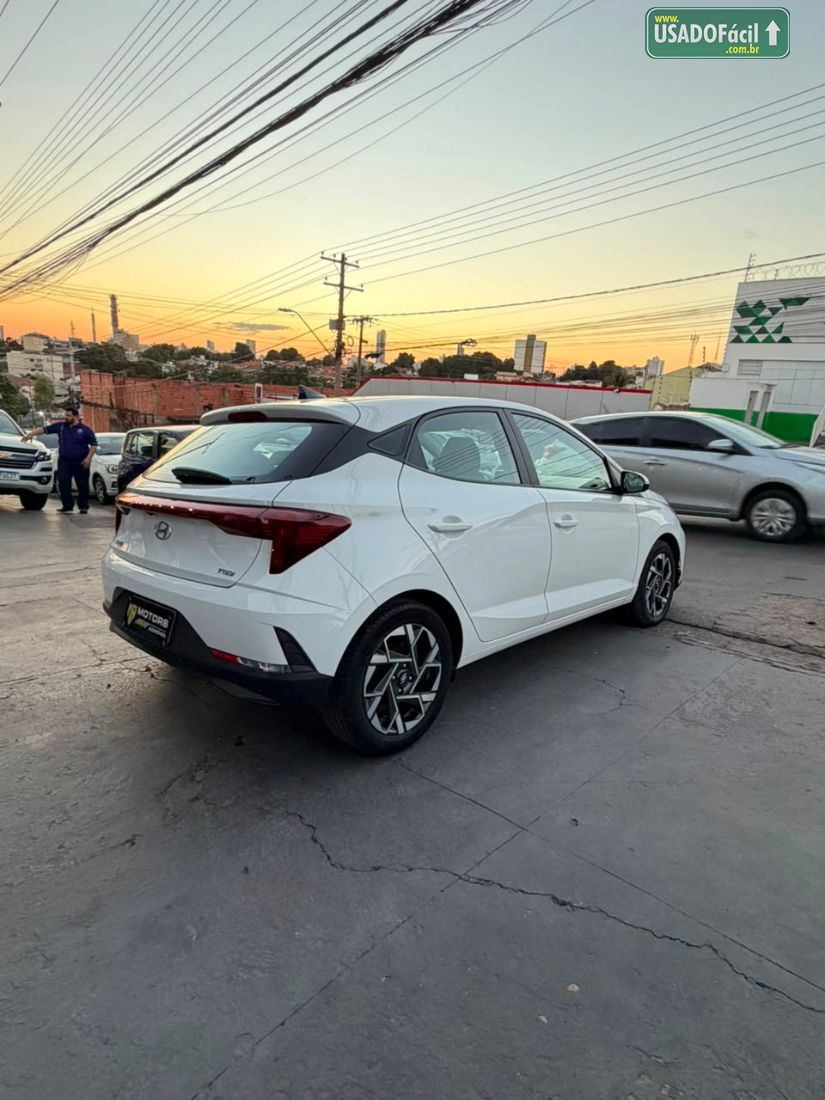 Hyundai HB20 Hatch Comfort 1.0 Turbo Automático Flex 2023/2024 — foto 7 de 10