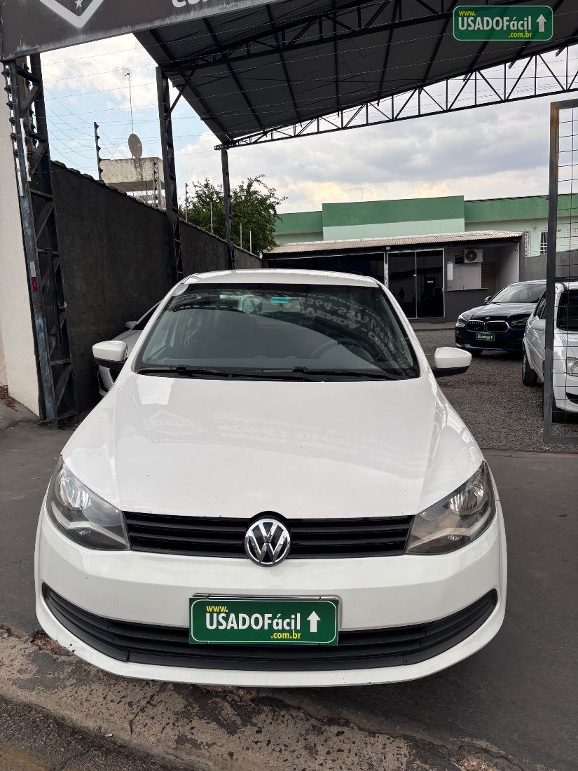 Volkswagen Voyage Comfortline 1.6 Total Flex 2013/2014 — foto 2 de 12