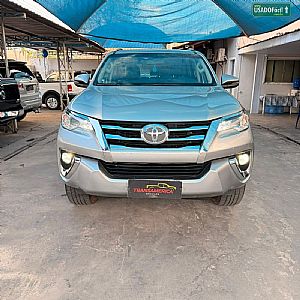 Hilux Sw4 Srv 4x2 2.7 Automático Flex 2018/2018 em Cuiabá - MT