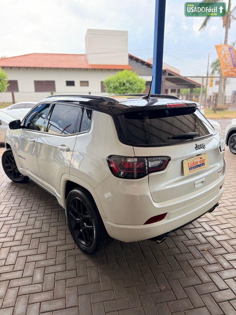 Jeep Compass Black Hurricane 2.0 4x4 Turbo Automático 2024/2025 — foto 10 de 23