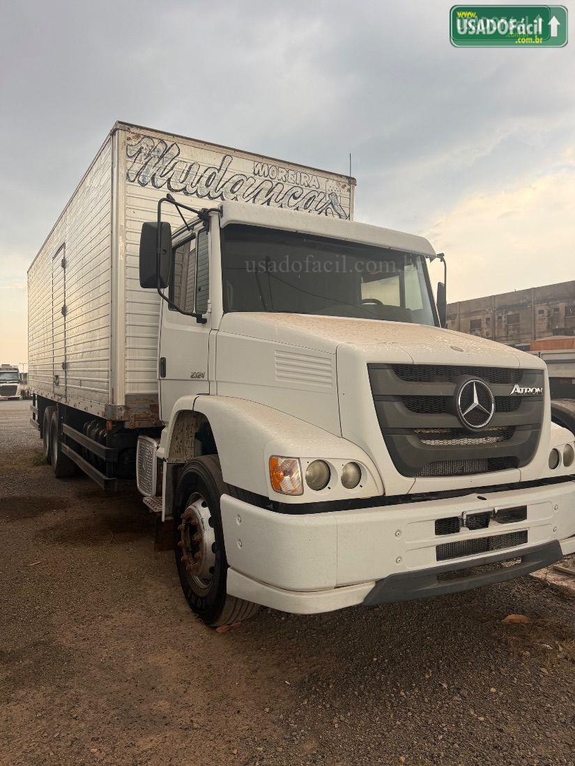 MERCEDES-BENZ mercedes ATRON 2324 6x2 2p diesel E5 2014/2014 — foto 3 de 3