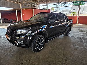 Nissan Frontier Attack CD 2.3 4x4 Bi-Turbo Automático Diesel