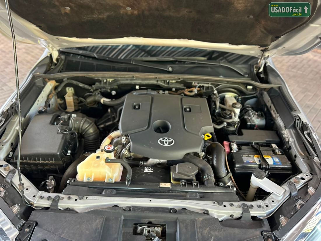Toyota Hilux SW4 SRX 2.8 4x4 TDI Automático Diesel 2021/2022 — foto 15 de 30