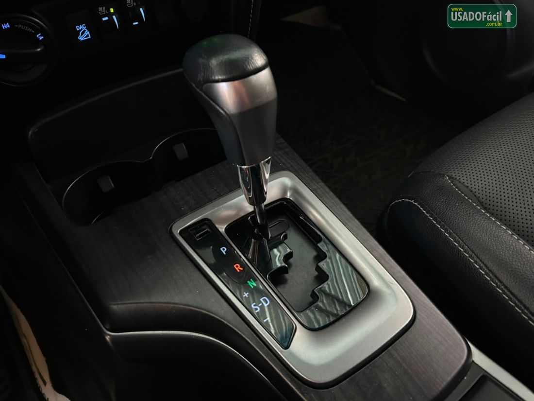 Toyota Hilux SW4 SRX 2.8 4x4 TDI Automático Diesel 2021/2022 — foto 19 de 30
