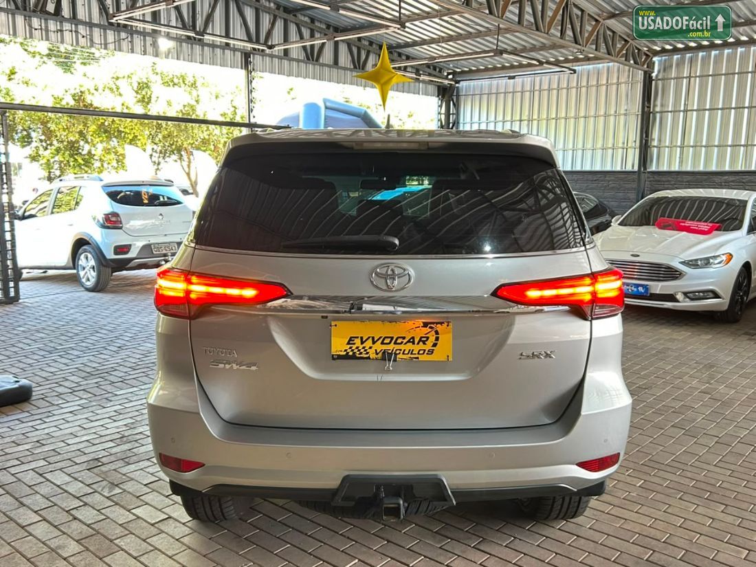 Toyota Hilux SW4 SRX 2.8 4x4 TDI Automático Diesel 2021/2022 — foto 8 de 30