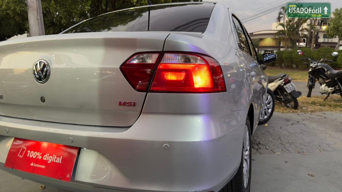 Volkswagen Voyage 1.6 MSi Automático Flex 2020/2021 — foto 6 de 12