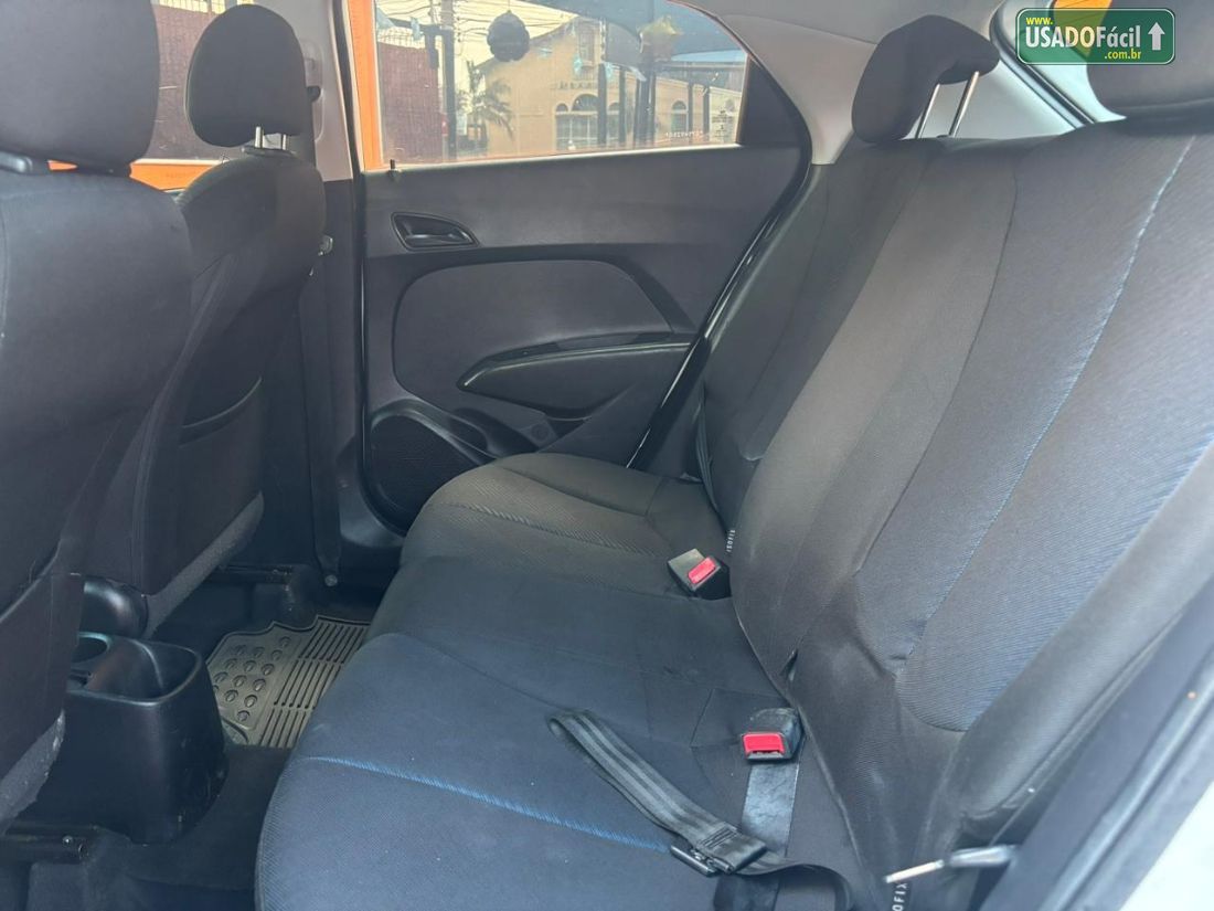 Hyundai HB20 Hatch Comfort 1.6 Mecânico Flex 2013/2014 — foto 12 de 12