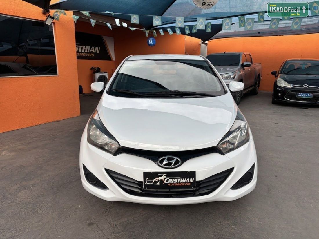 Hyundai HB20 Hatch Comfort 1.6 Mecânico Flex 2013/2014 — foto 2 de 12