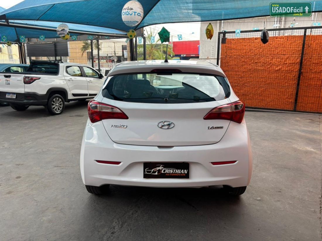 Hyundai HB20 Hatch Comfort 1.6 Mecânico Flex 2013/2014 — foto 8 de 12