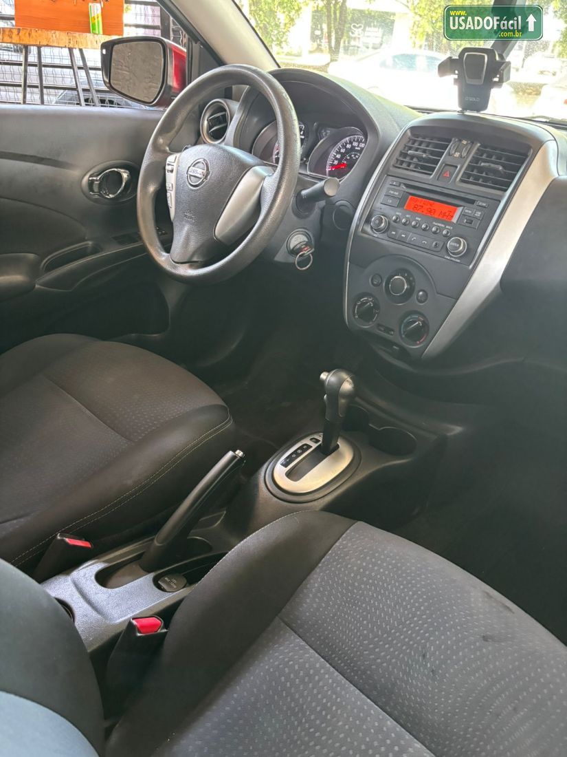 Nissan Versa SV 1.6 Automático FlexStart 2016/2017 — foto 10 de 13