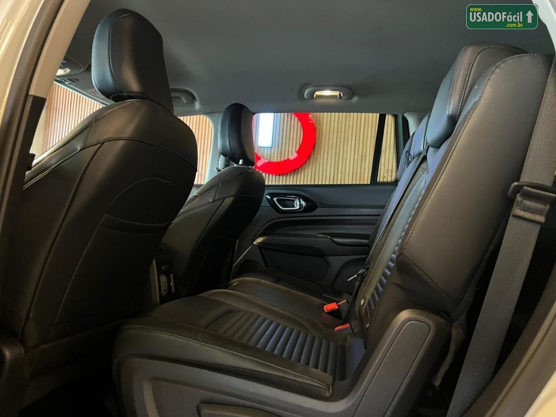 Jeep Commander Limited TD380 2.0 4x4 Automático Diesel 2022/2022 — foto 9 de 20