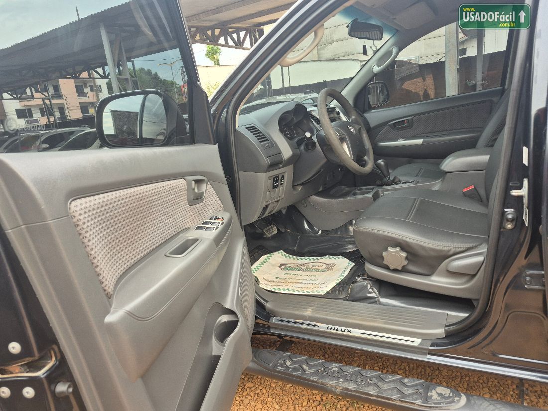 Toyota Hilux SR CD 2.7 4x2 Automático Flex 2013/2013 — foto 14 de 15