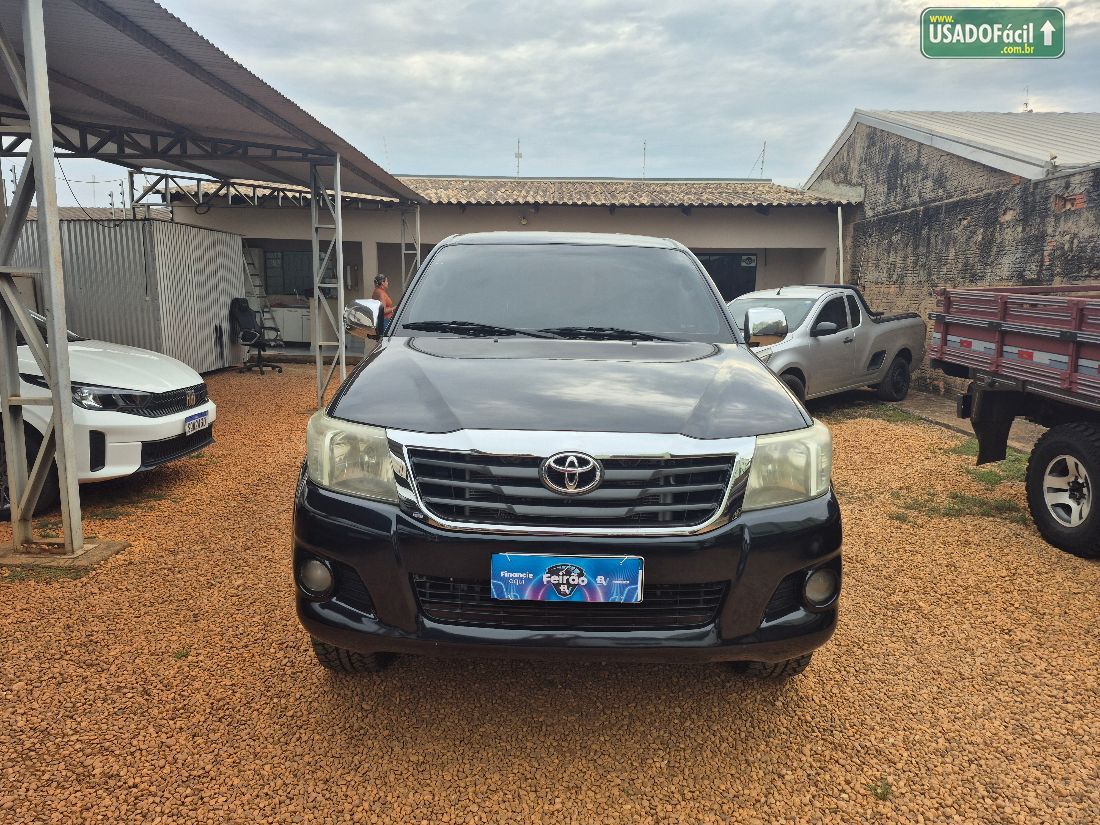 Toyota Hilux SR CD 2.7 4x2 Automático Flex 2013/2013 — foto 2 de 15