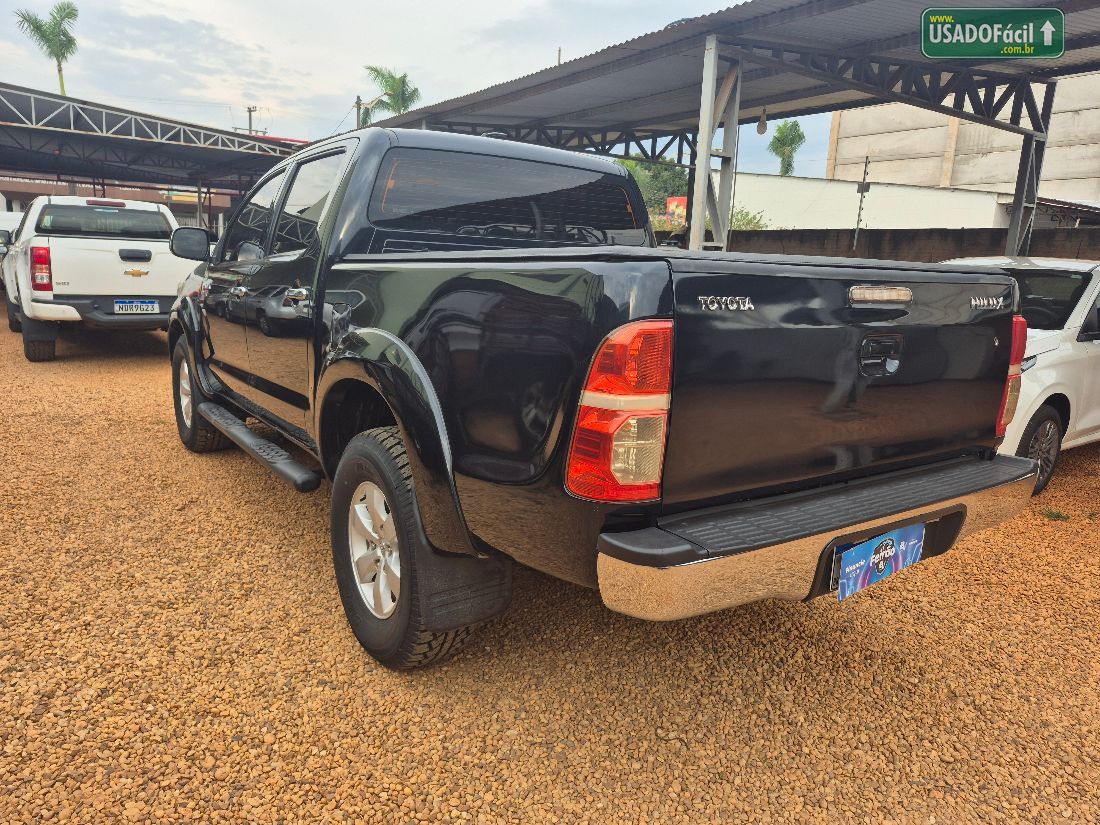 Toyota Hilux SR CD 2.7 4x2 Automático Flex 2013/2013 — foto 8 de 15