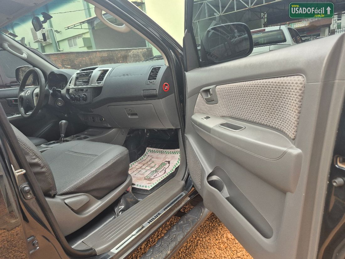 Toyota Hilux SR CD 2.7 4x2 Automático Flex 2013/2013 — foto 9 de 15