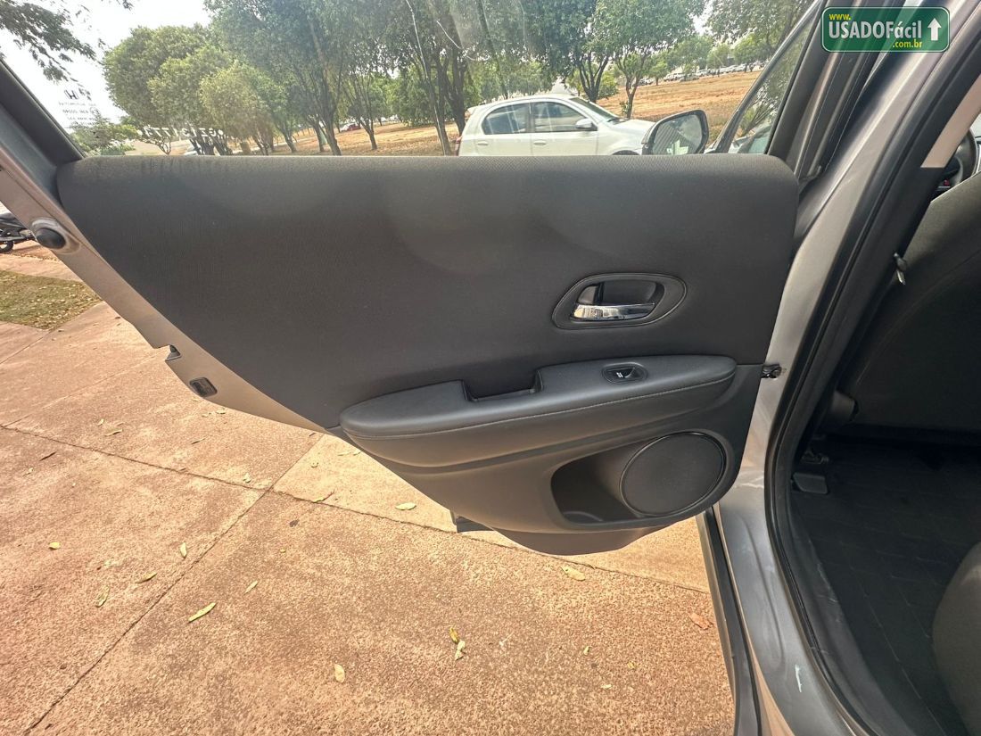 Honda HRV EX 1.8 Automático Flex 2015/2016 — foto 8 de 16
