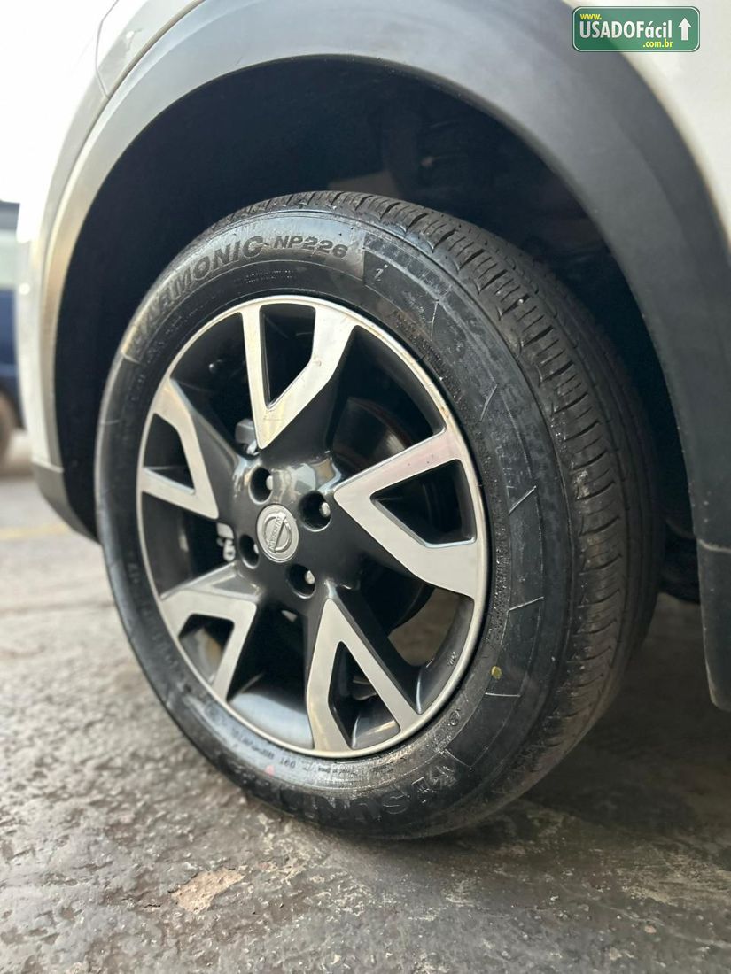 Nissan Kicks S 1.6 Automático Flex 2019/2019 — foto 14 de 15