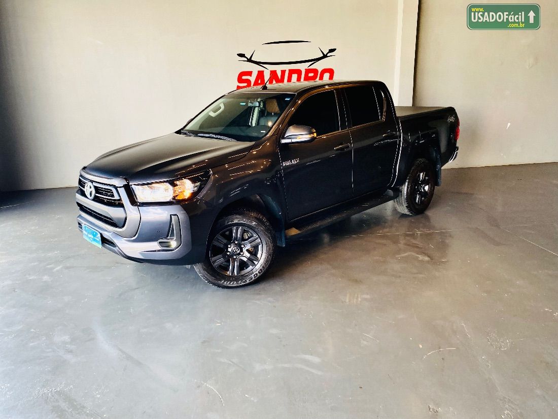 Toyota Hilux SR CD 2.8 4X4 TDI Automático Diesel 2023/2024 — foto 3 de 54