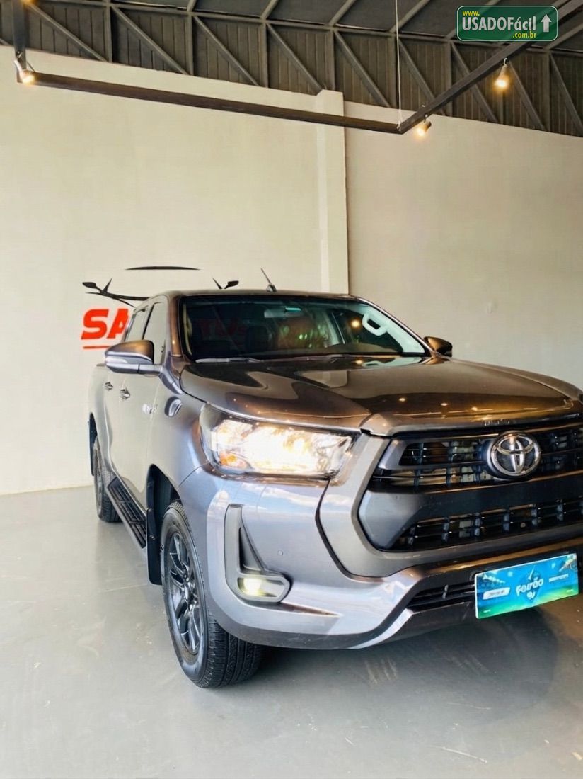 Toyota Hilux SR CD 2.8 4X4 TDI Automático Diesel 2023/2024 — foto 5 de 54