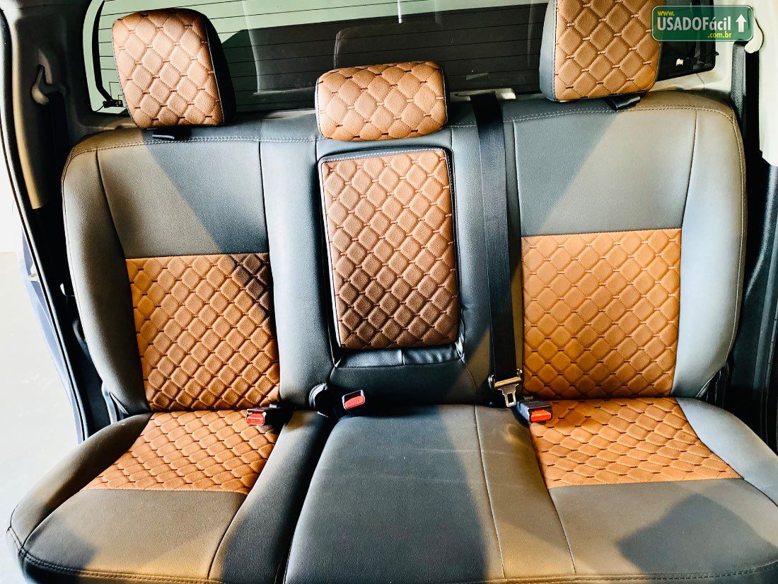 Toyota Hilux SR CD 2.8 4X4 TDI Automático Diesel 2023/2024 — foto 50 de 54