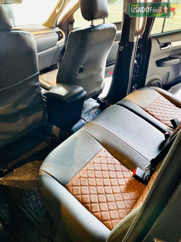 Toyota Hilux SR CD 2.8 4X4 TDI Automático Diesel 2023/2024 — foto 53 de 54