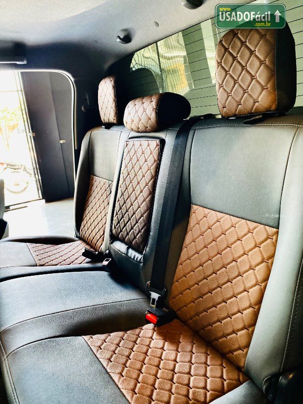 Toyota Hilux SR CD 2.8 4X4 TDI Automático Diesel 2023/2024 — foto 54 de 54