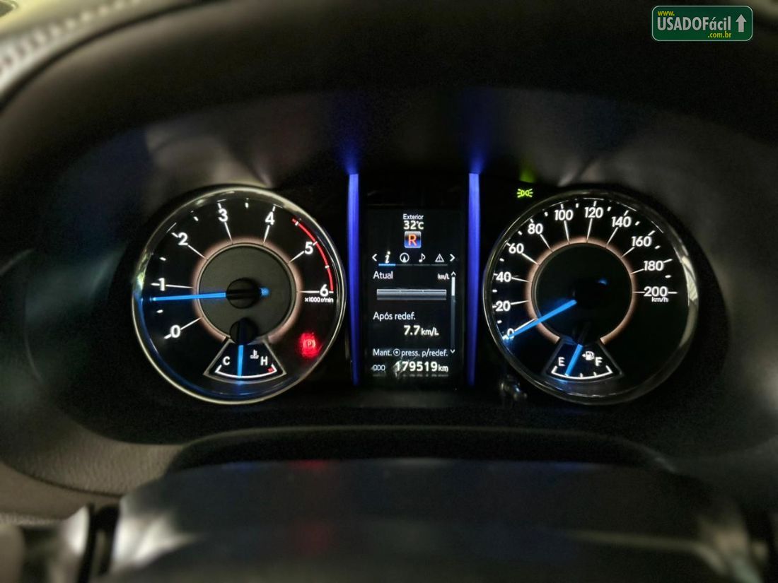 Toyota Hilux SW4 SRX Diamond 2.8 4x4 turbo Automático Diesel 2018/2019 — foto 17 de 23